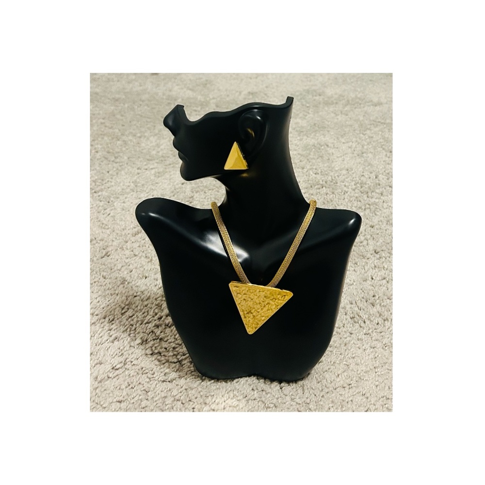Gold Plated Triangle Styled Necklace & Earrings Set. NWOT